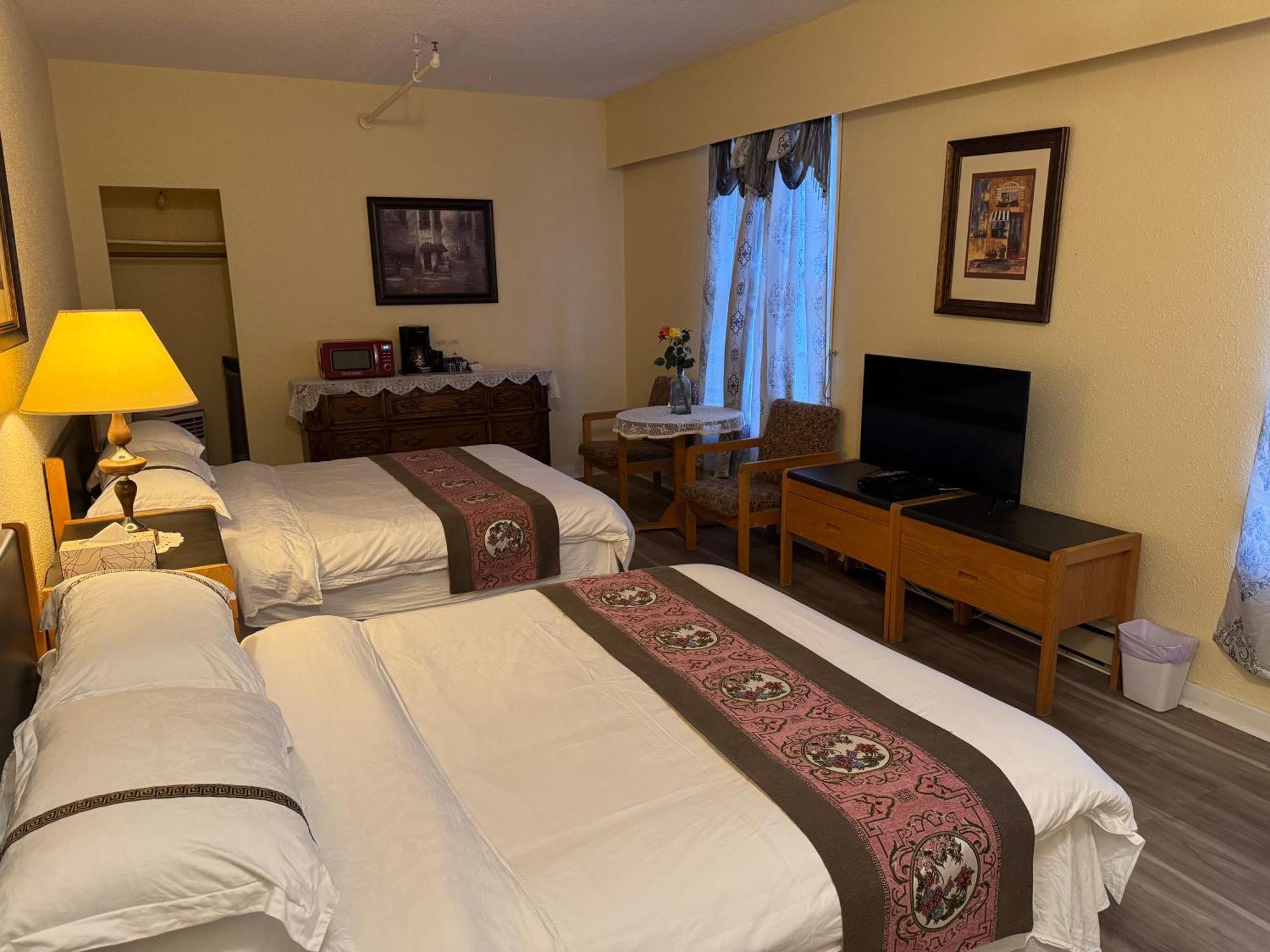 Rodmay Hotel Powell River