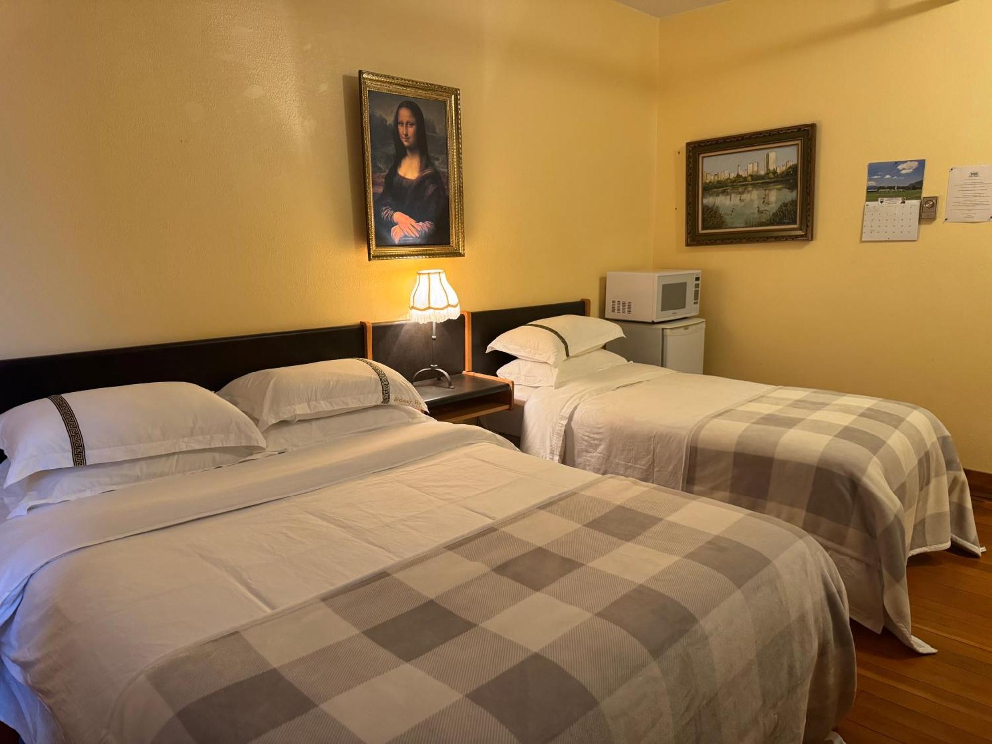 Rodmay Hotel Powell River